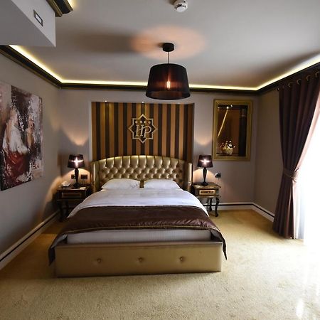 Hotel Hymeti's Palace Pogradec Esterno foto